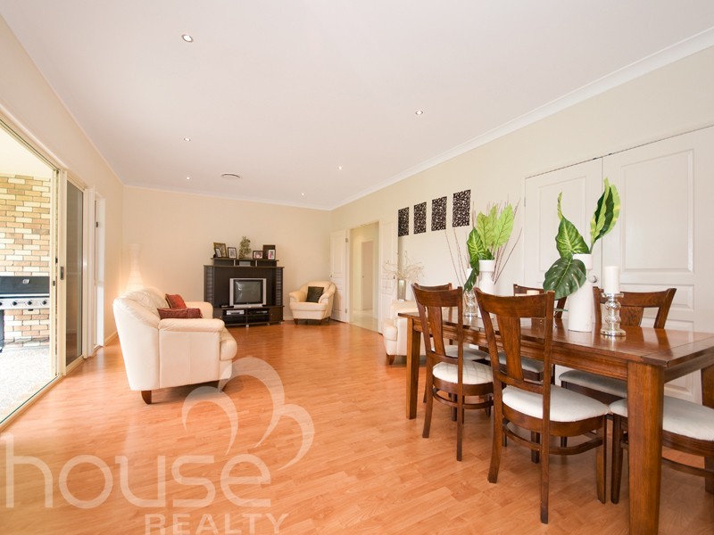 28 Myora Row, Karalee QLD 4306