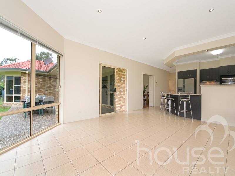 28 Myora Row, Karalee QLD 4306