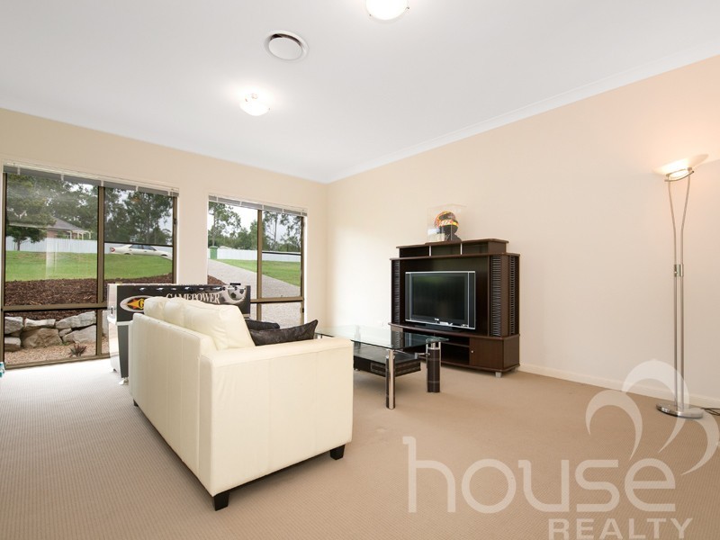 28 Myora Row, Karalee QLD 4306