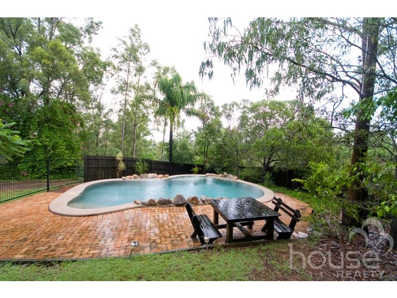 1 Mountain Vista Court, Mount Crosby QLD 4306