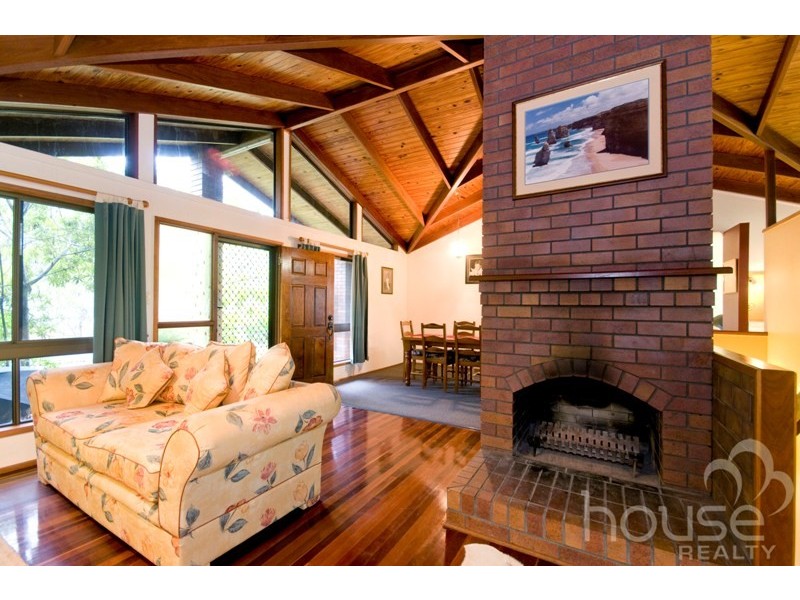 1 Mountain Vista Court, Mount Crosby QLD 4306
