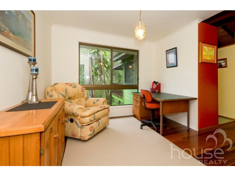 1 Mountain Vista Court, Mount Crosby QLD 4306