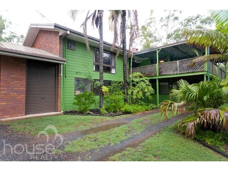 1 Mountain Vista Court, Mount Crosby QLD 4306