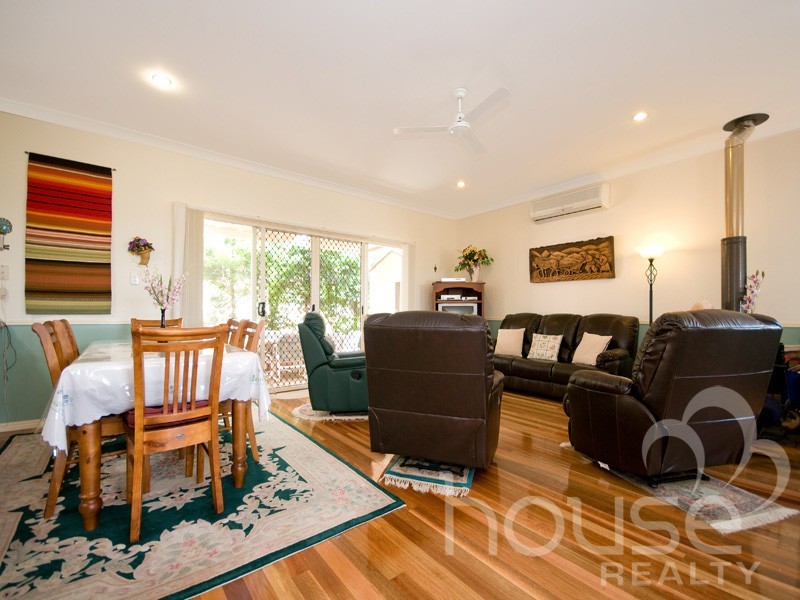 19 Greenwood Close, Moggill QLD 4070