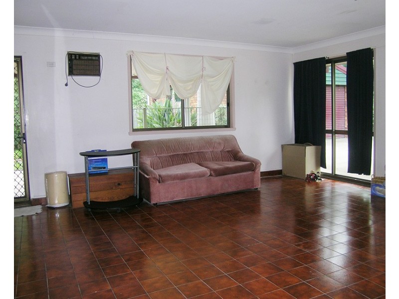 98 Tanderra Way, Karana Downs QLD 4306