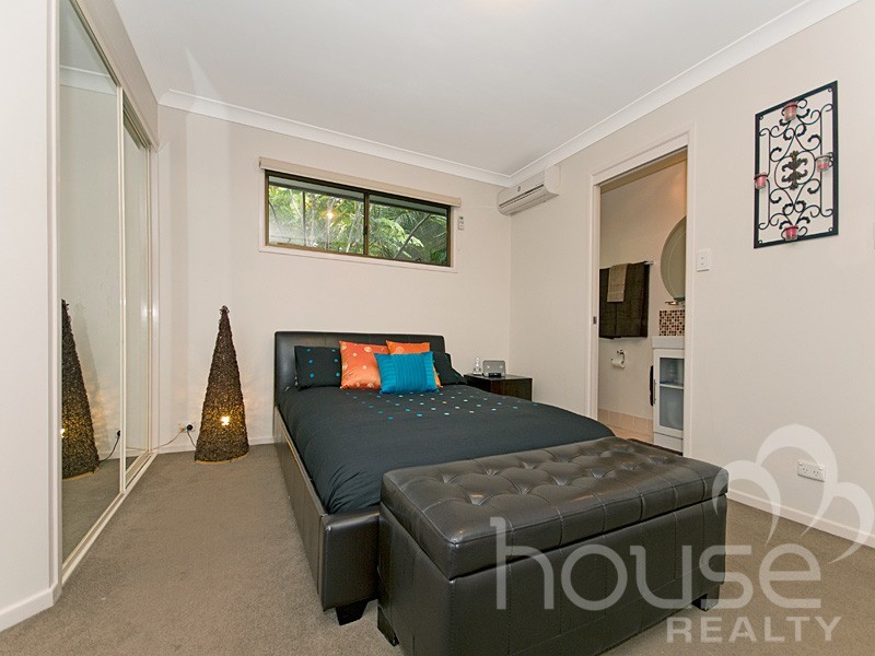 10 Sellars Street, Karana Downs QLD 4306