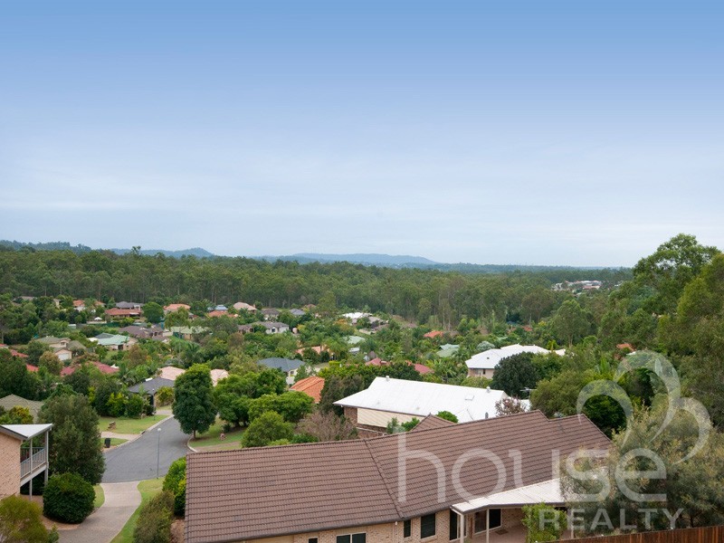106 Gibson Cresecent, Bellbowrie QLD 4070