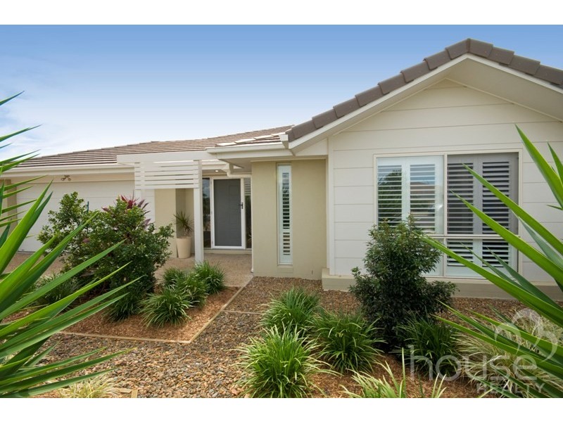 207 Alawoona Street, Redbank Plains QLD 4301