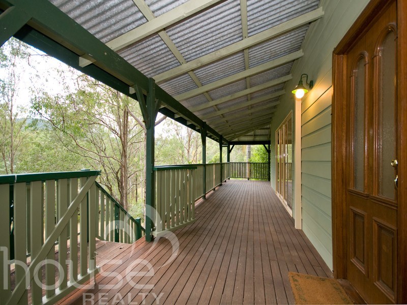 10 Auld Court, Mount Crosby QLD 4306