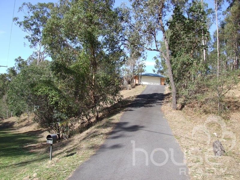 9 Yarula Close, Karana Downs QLD 4306