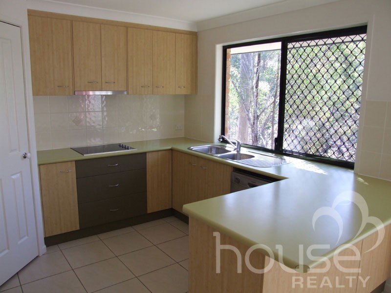 9 Yarula Close, Karana Downs QLD 4306