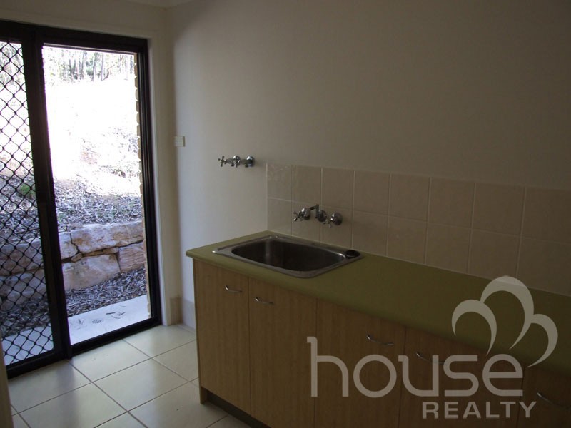 9 Yarula Close, Karana Downs QLD 4306