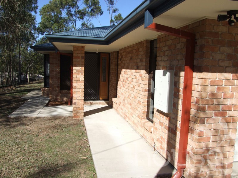 9 Yarula Close, Karana Downs QLD 4306