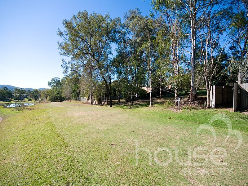 156 College Road, Karana Downs QLD 4306