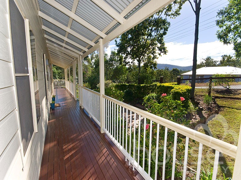 Mount Crosby QLD 4306