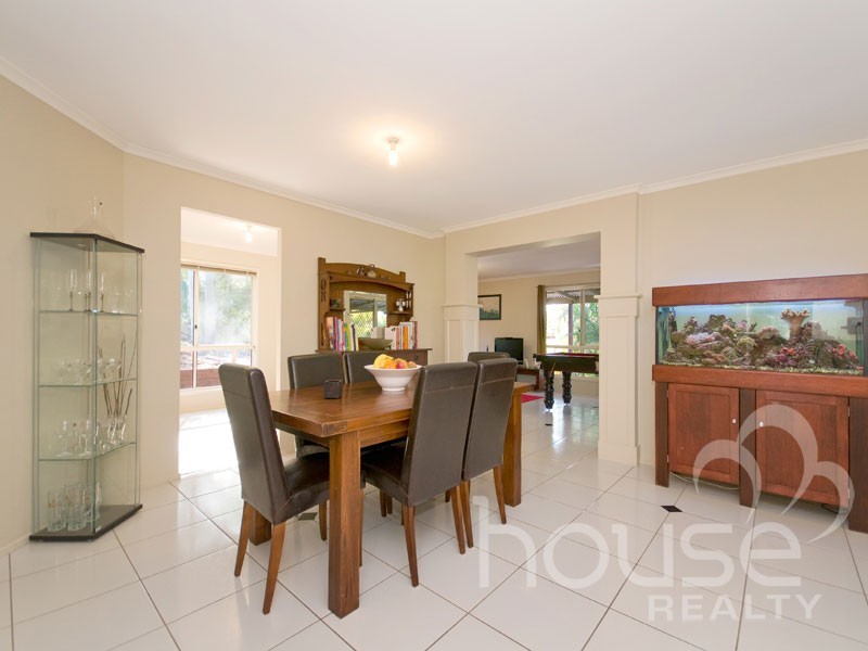 76 Bundoora Drive, Karana Downs QLD 4306