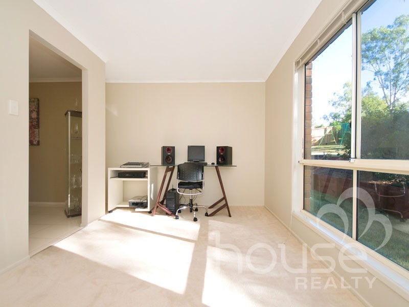 76 Bundoora Drive, Karana Downs QLD 4306