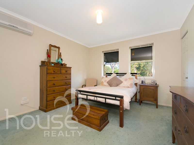 76 Bundoora Drive, Karana Downs QLD 4306