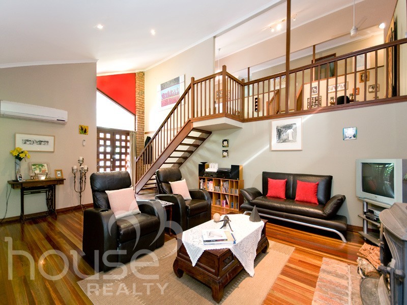 14 Omaru Grove, Karana Downs QLD 4306