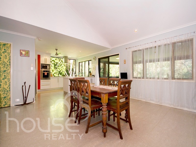 14 Omaru Grove, Karana Downs QLD 4306