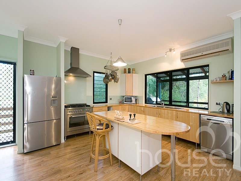 23 Neikah Close, Karana Downs QLD 4306