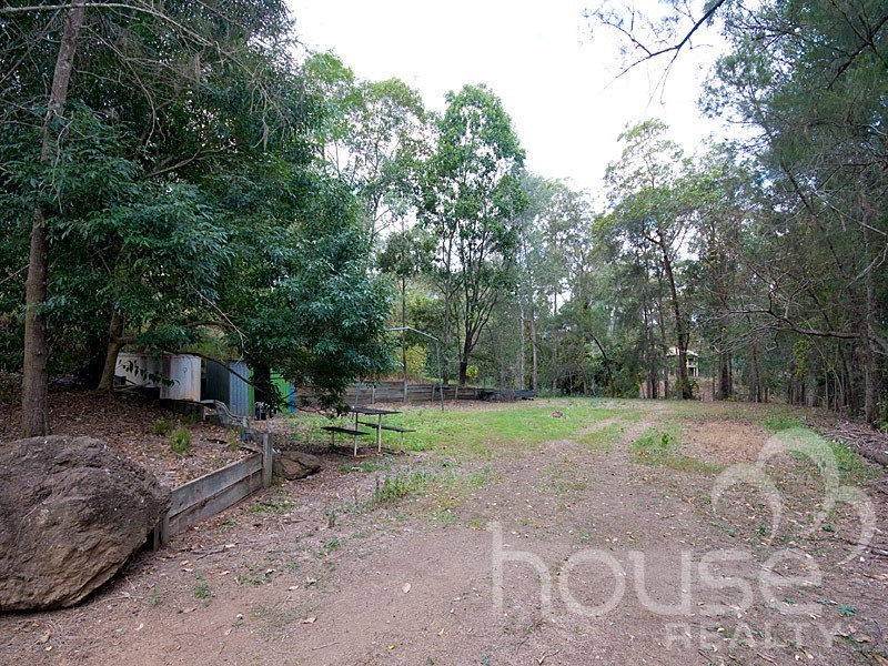 23 Neikah Close, Karana Downs QLD 4306