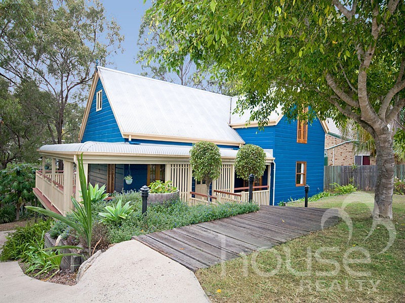 161 College Road, Karana Downs QLD 4306