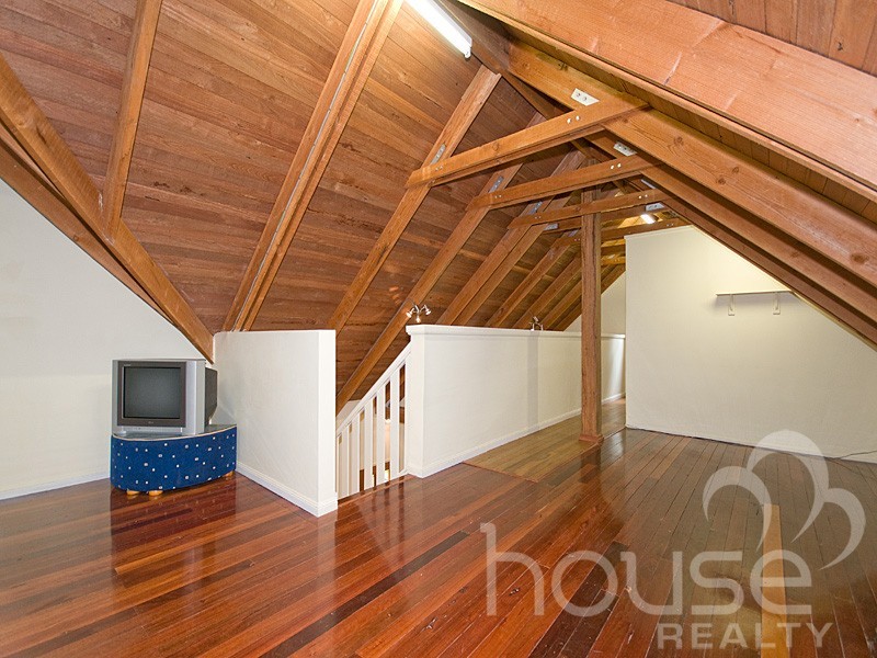 161 College Road, Karana Downs QLD 4306