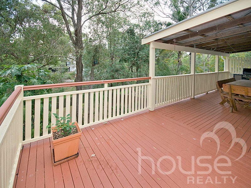 161 College Road, Karana Downs QLD 4306