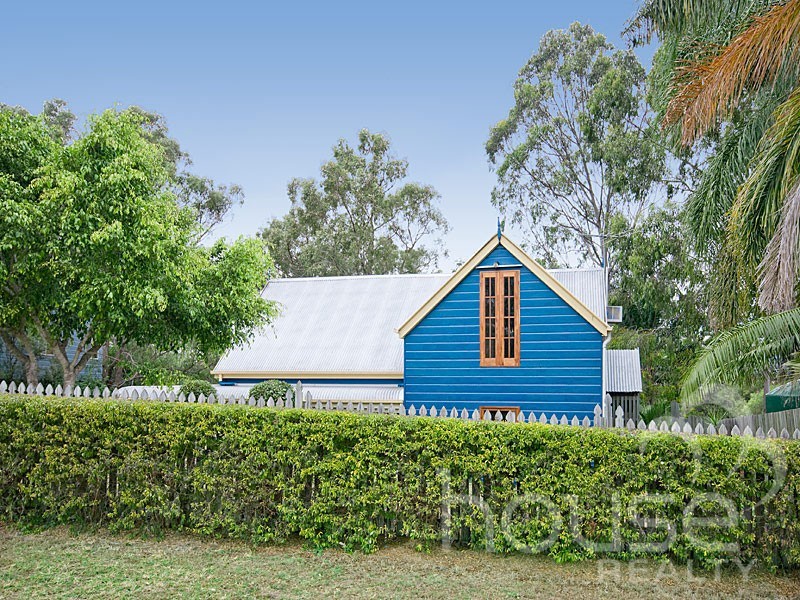 161 College Road, Karana Downs QLD 4306