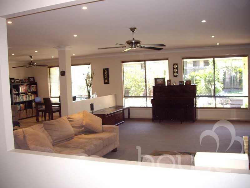 12 Turrbal Street, Bellbowrie QLD 4070