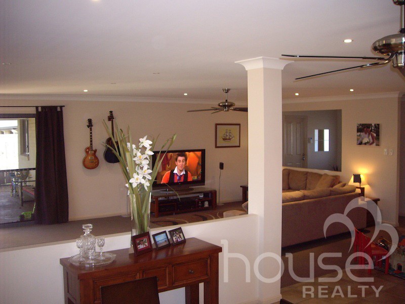 12 Turrbal Street, Bellbowrie QLD 4070