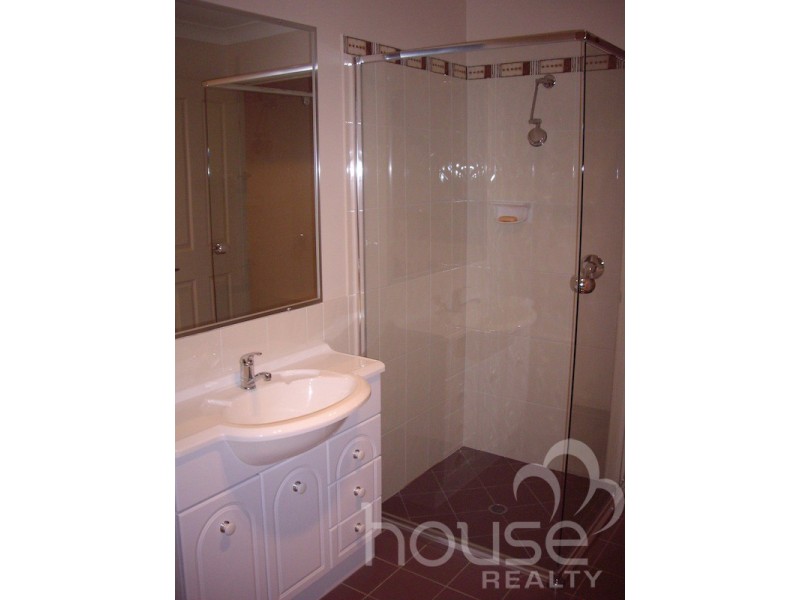 12 Turrbal Street, Bellbowrie QLD 4070