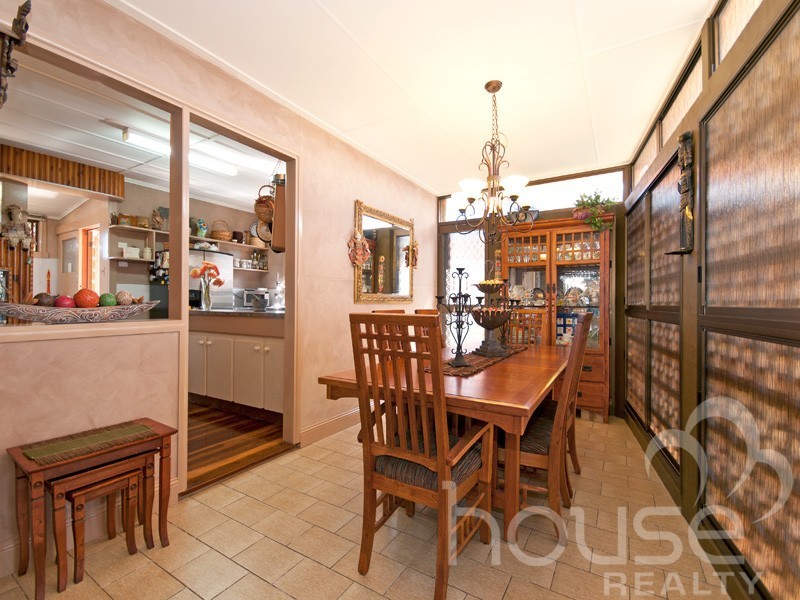 39 McGrath Lane, Booval QLD 4304