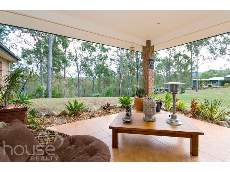 43 York Street, Mount Crosby QLD 4306
