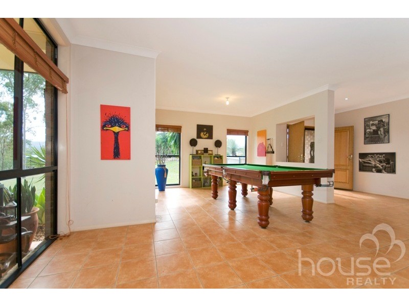 43 York Street, Mount Crosby QLD 4306