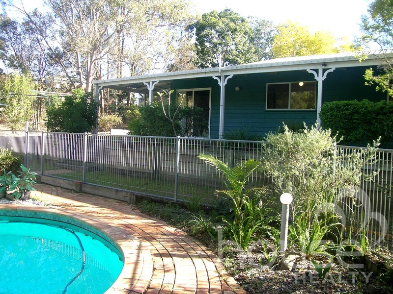 7 Bundoora Drive, Karana Downs QLD 4306