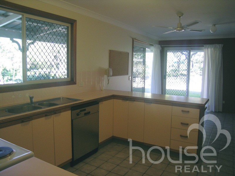 7 Bundoora Drive, Karana Downs QLD 4306