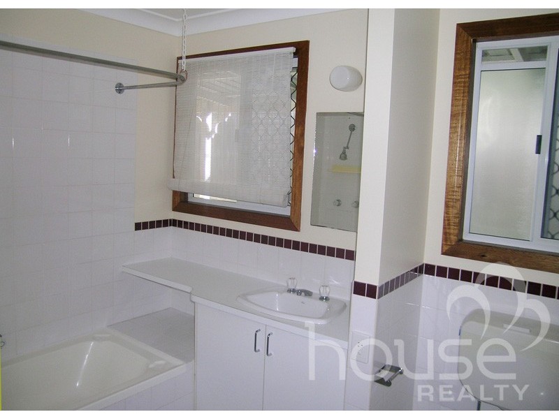 7 Bundoora Drive, Karana Downs QLD 4306