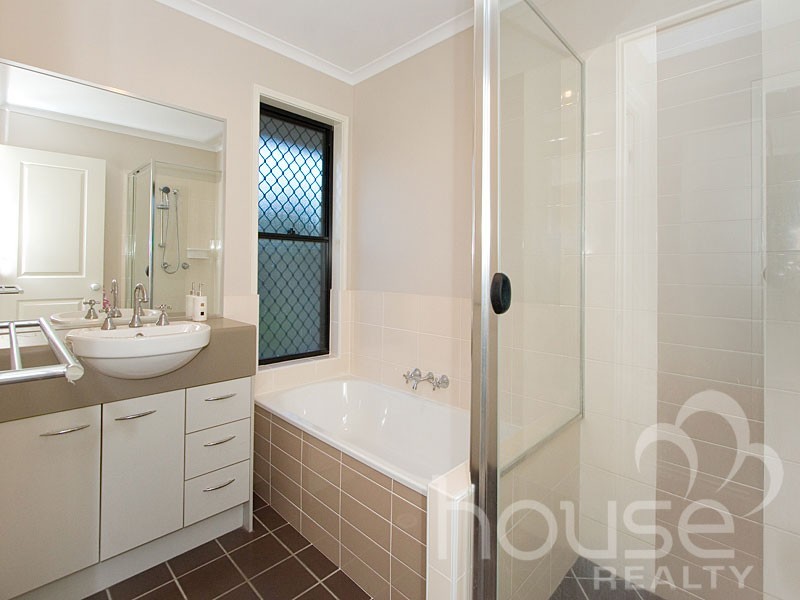 43 Diamantina Circle, Karalee QLD 4306