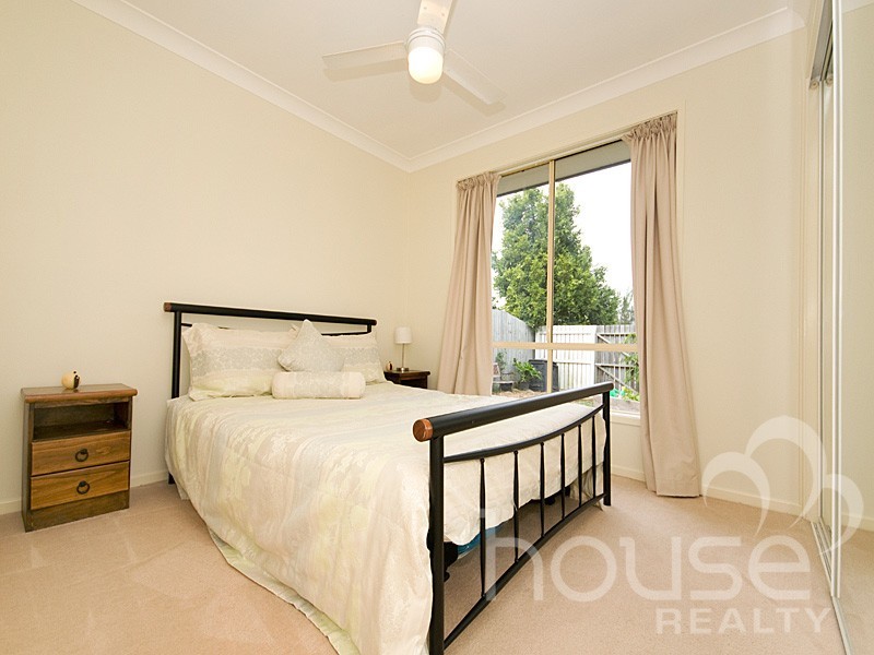 1 Cornuta Close, Bellbowrie QLD 4070
