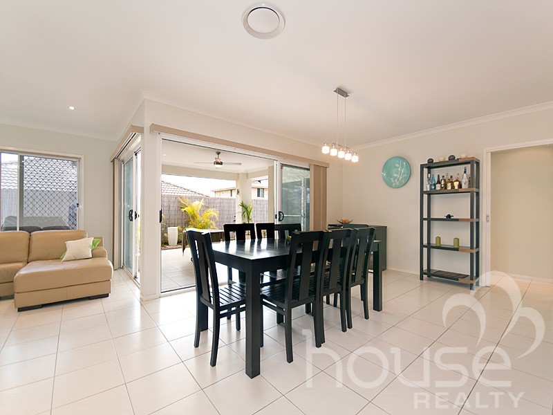 37 Witty Road, Moggill QLD 4070