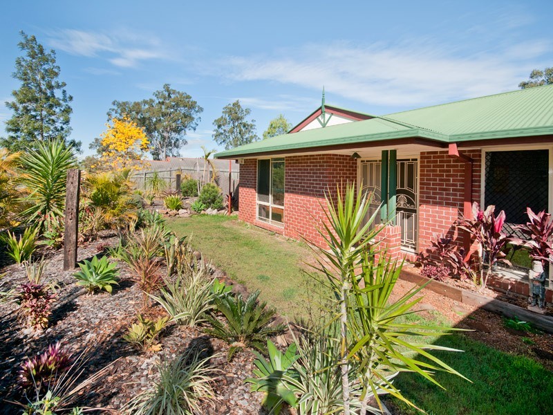 25 Harold Summervilles Road, Karalee QLD 4306