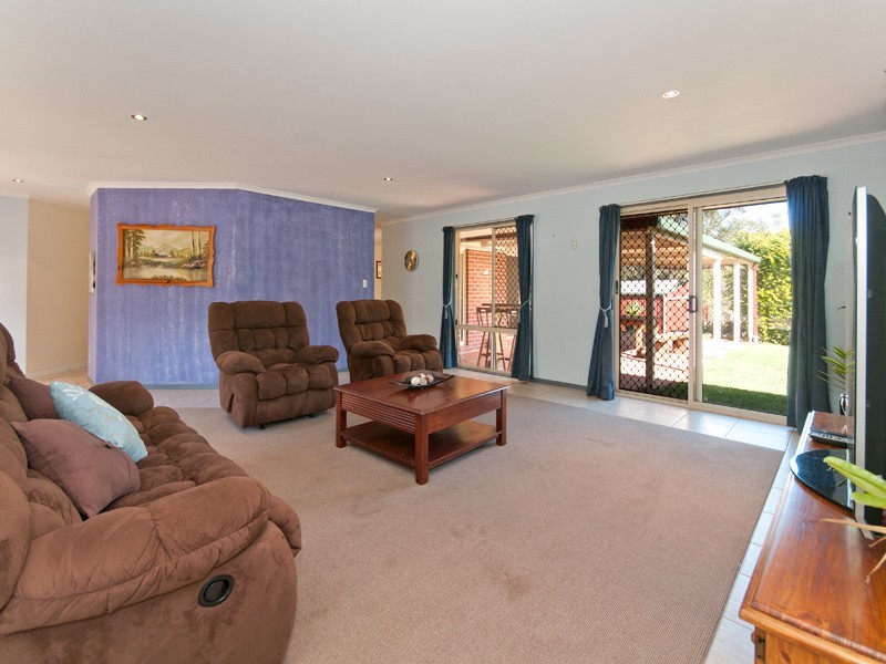 25 Harold Summervilles Road, Karalee QLD 4306