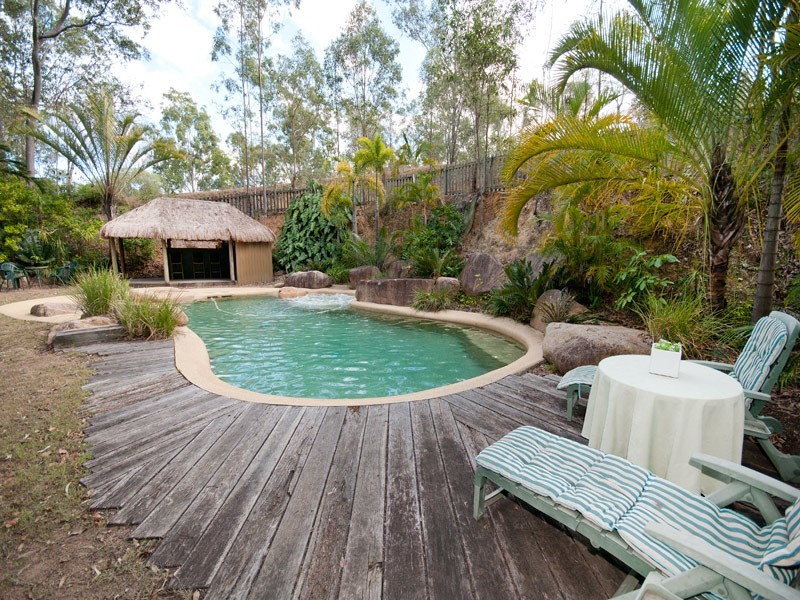 43 Mountain Vista Court, Mount Crosby QLD 4306