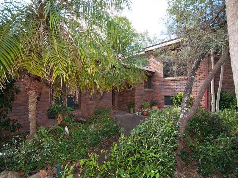 43 Mountain Vista Court, Mount Crosby QLD 4306