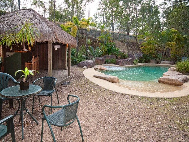 43 Mountain Vista Court, Mount Crosby QLD 4306