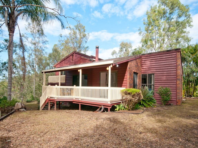 43 Mountain Vista Court, Mount Crosby QLD 4306