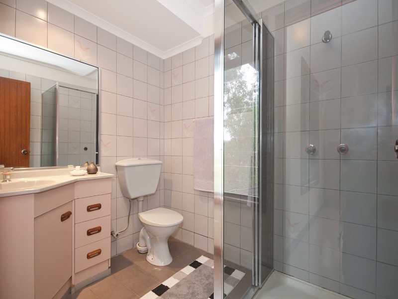 43 Mountain Vista Court, Mount Crosby QLD 4306