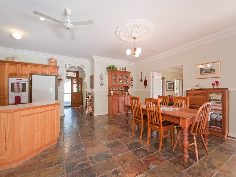 34 Balmoral Grove, Karalee QLD 4306